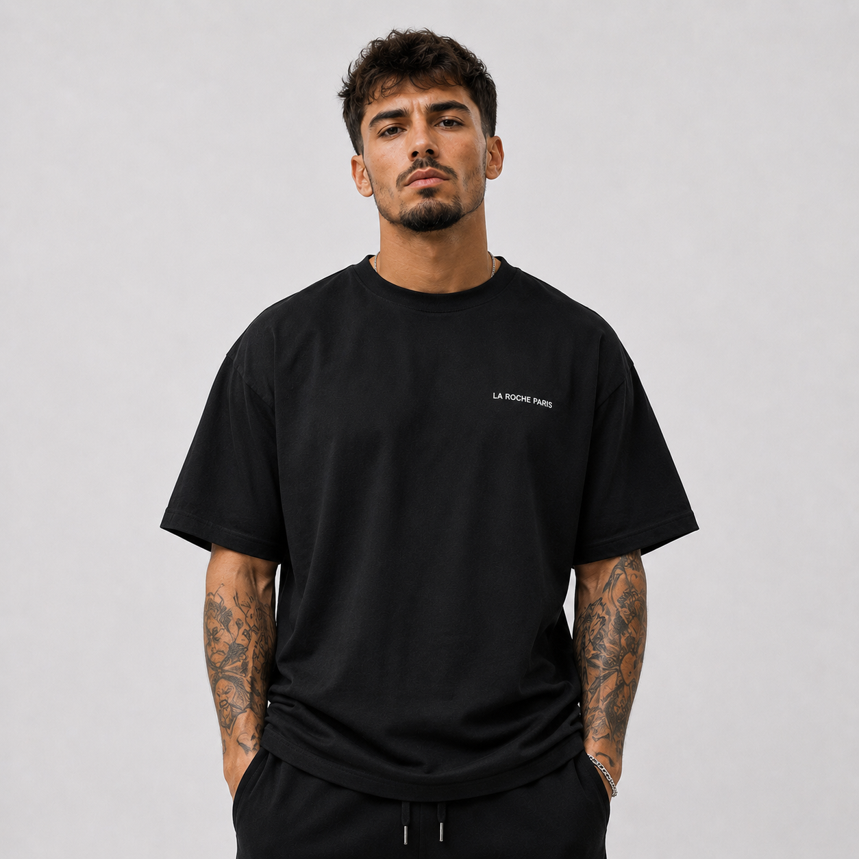 LA ROCHE PARIS SCHWARZ-ROTES NFM-T-SHIRT